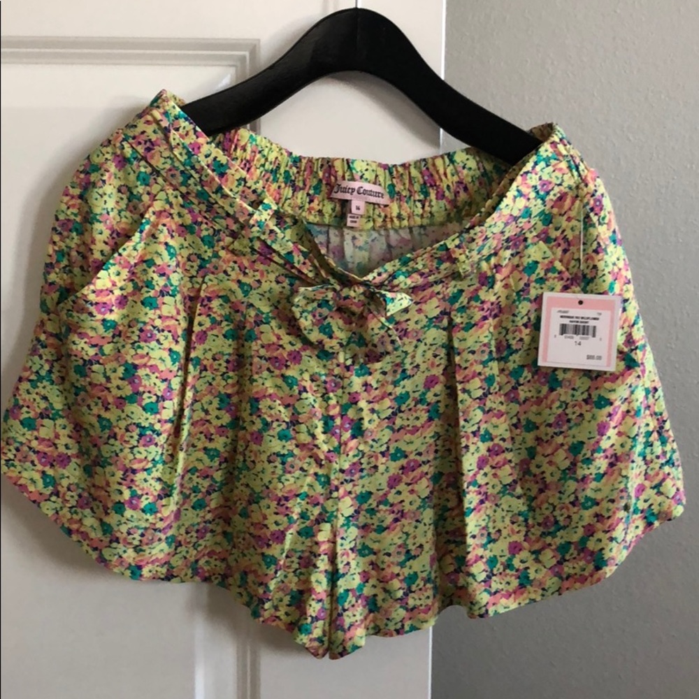 Juicy Couture Meringue Wildflower Rayon Shorts